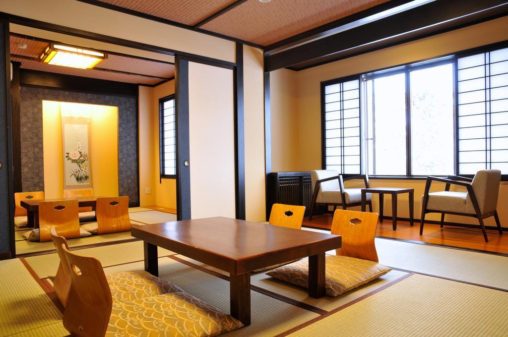 Maruyama Onsen Kojyokan Minami Uonuma Szoba fotó